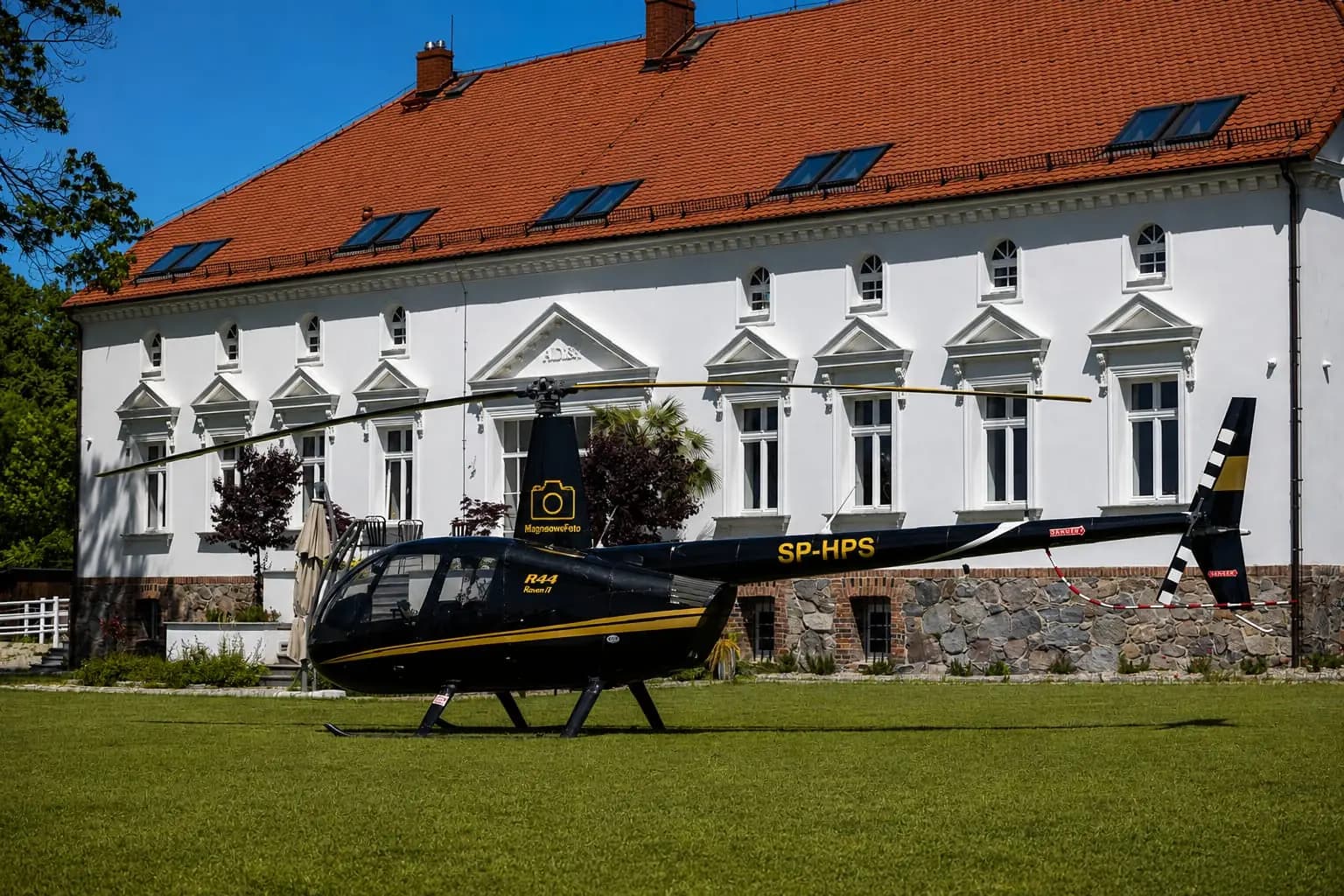 Robinson R44 — przykład wizualny atrakcji
